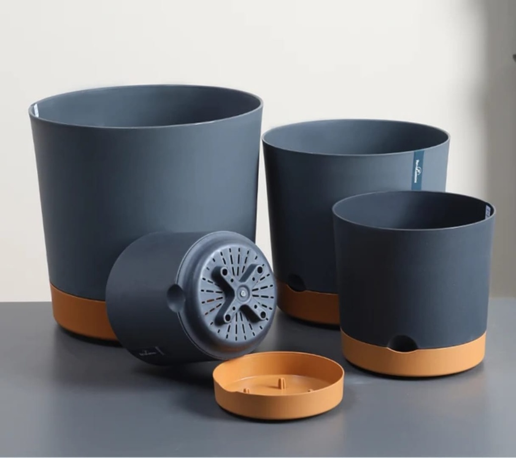 flower-pot-plastic-grey-drainage-detail