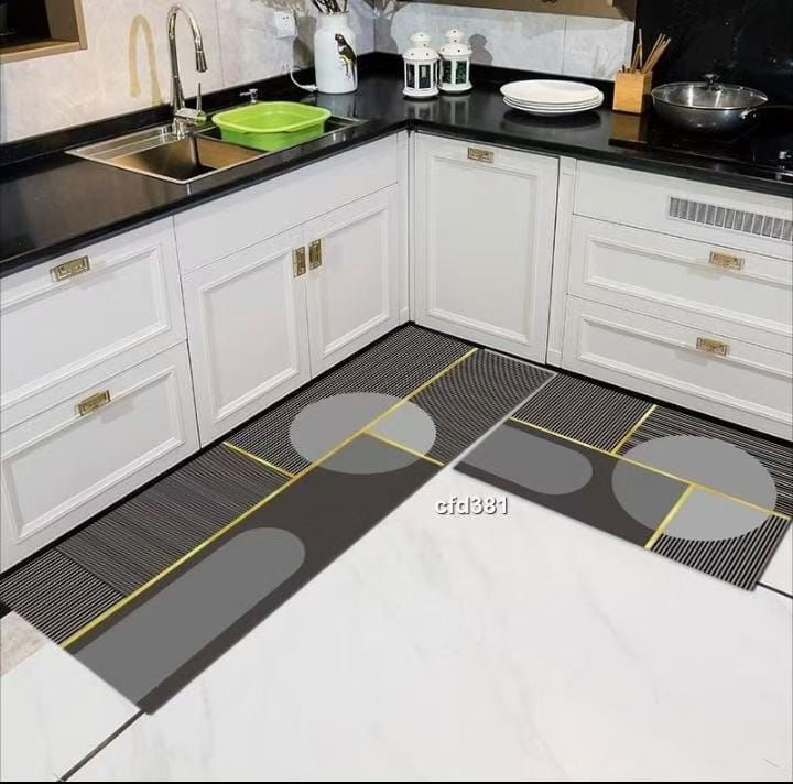 kitchen-mat-black-geometric-cfd381