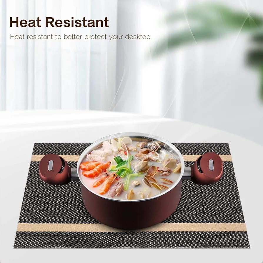 table-placemat-pvc-herringbone-black-gold-lifestyle4