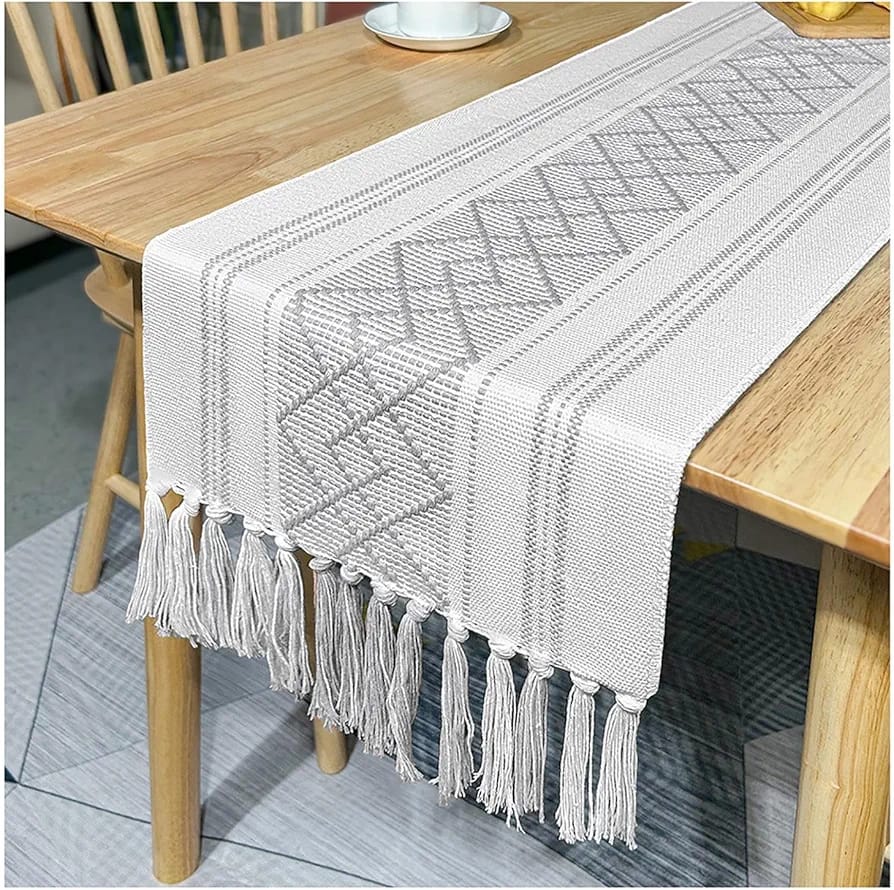 table-runner-woven-jacquard-diamond-grey-tassel